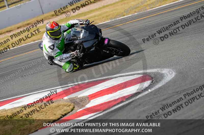 donington no limits trackday;donington park photographs;donington trackday photographs;no limits trackdays;peter wileman photography;trackday digital images;trackday photos